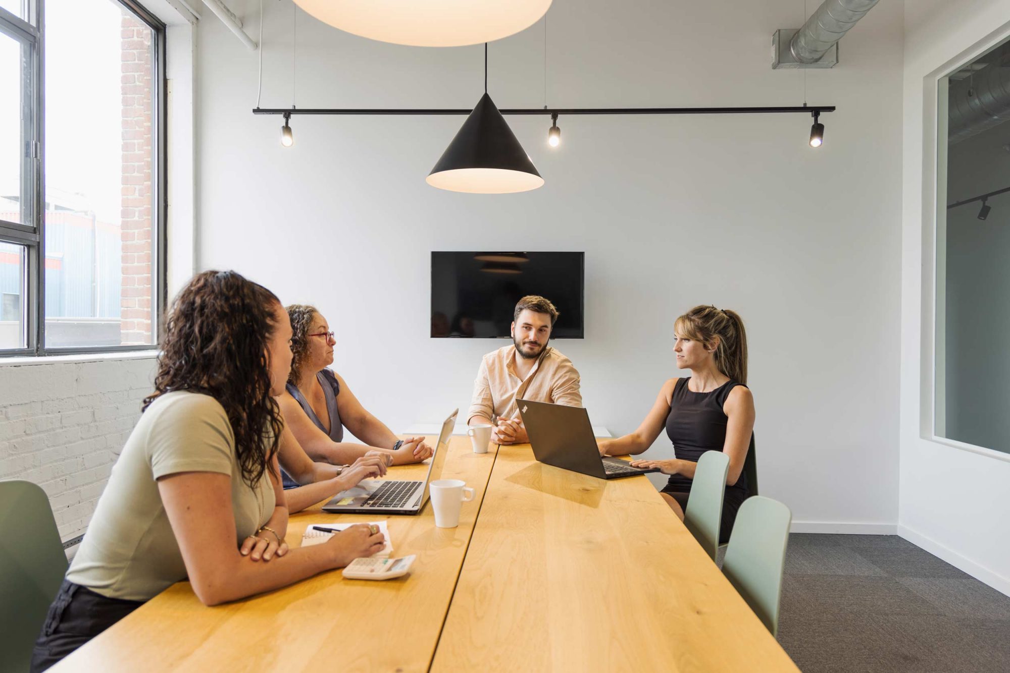 2023_PAF_Bureau-Portraits-5a7_byFabianGattlen_R5_C9899